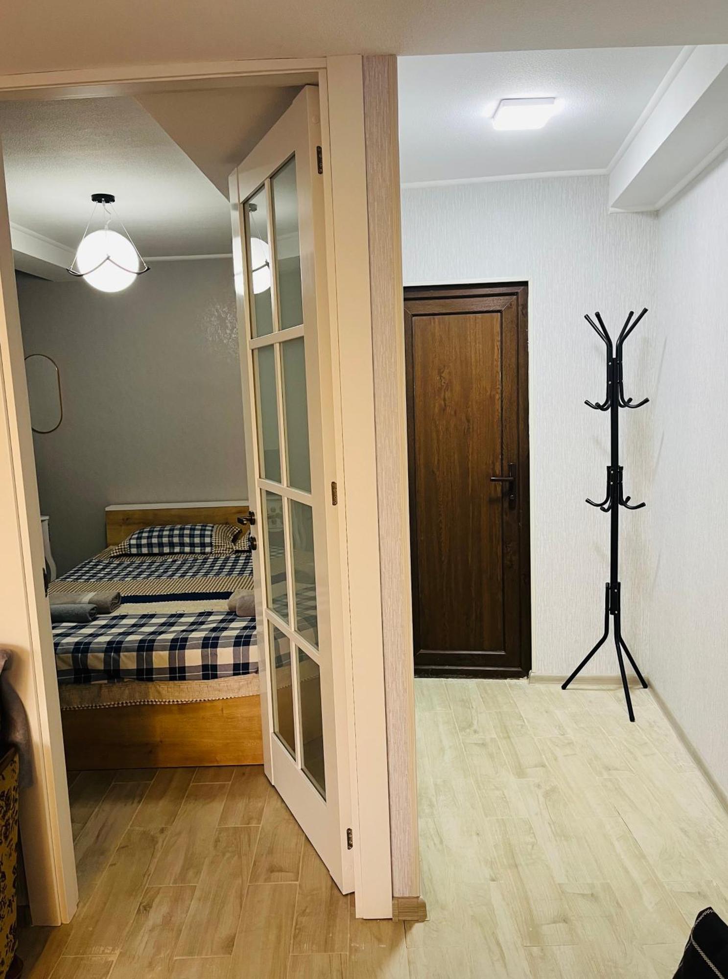 Guest House Poligloti Telavi Exterior foto